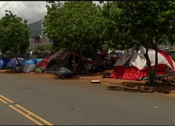 homeless buses in hawaii